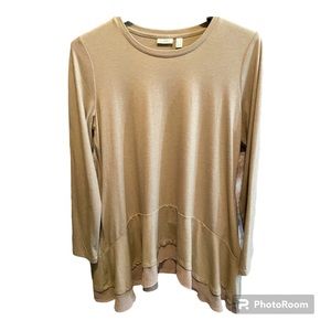 Logo Lounge design , tan color size L by Lory Golsting